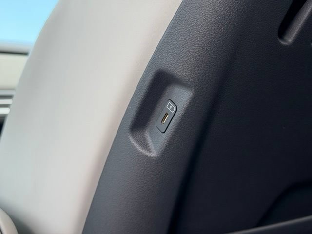 Certified 2024 Hyundai Santa Fe SEL FWD image 33