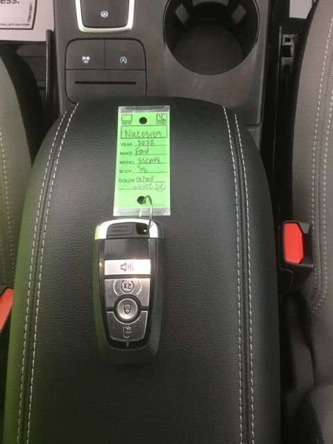Used 2022 Ford Escape SE w/ Cold Weather Package image 33