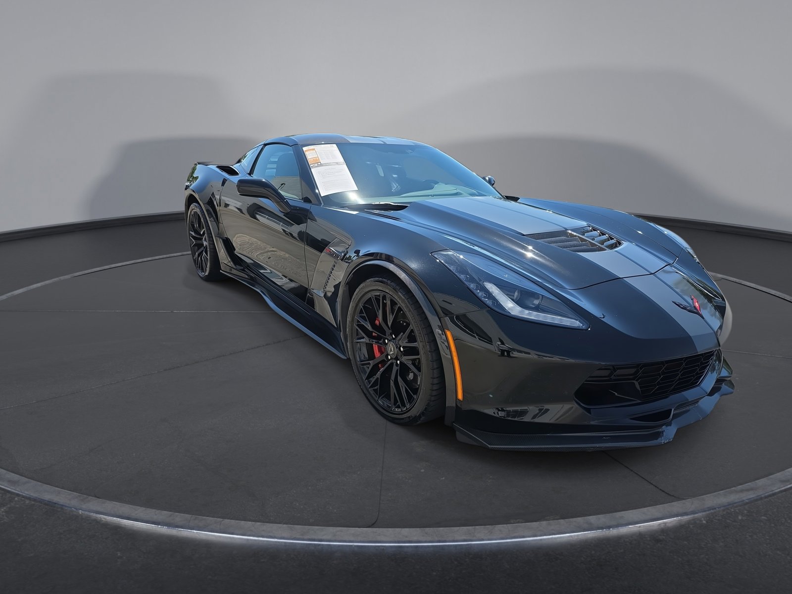 Used 2015 Chevrolet Corvette Z06 w/ 3LZ Preferred Equipment Group RWD image 15
