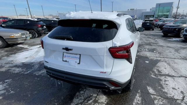 New 2026 Chevrolet Trax RS w/ Sunroof Package FWD image 9
