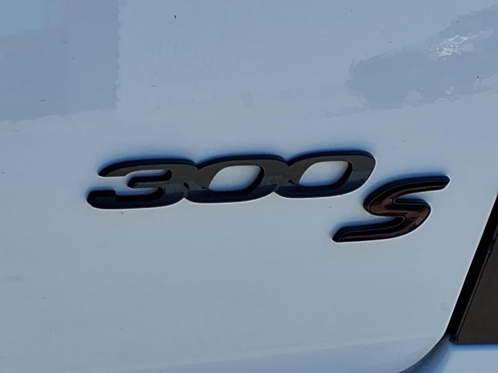 Used 2021 Chrysler 300 S w/ S Model Appearance Package image 10