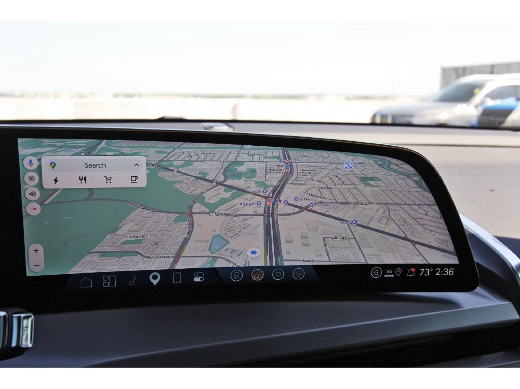 New 2027 Cadillac Vistiq Luxury AWD/4WD image 19