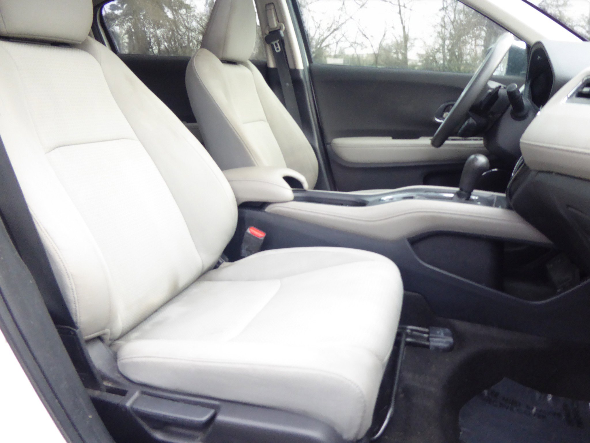 Used 2022 Honda HR-V EX image 13