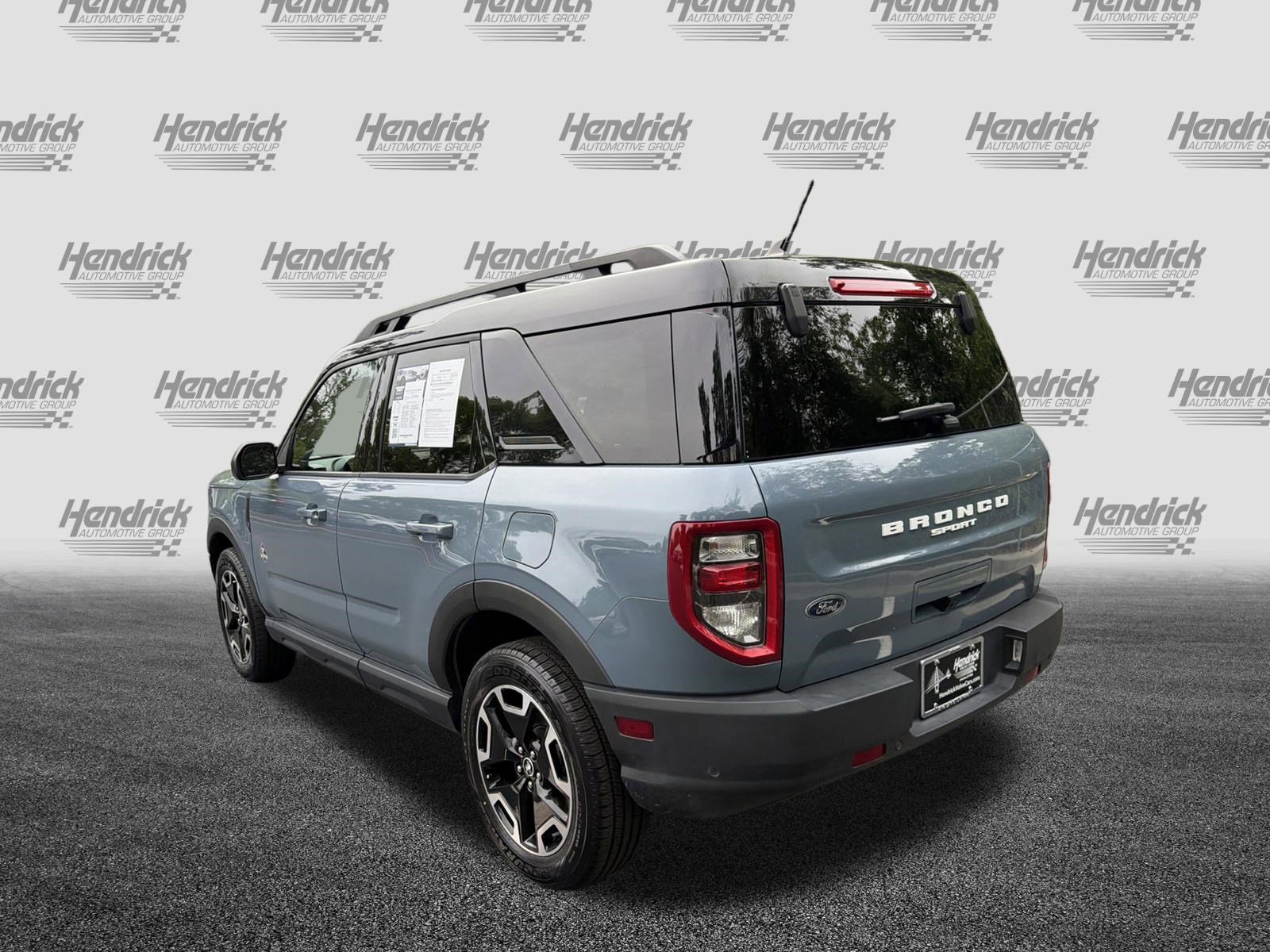 Used 2024 Ford Bronco Sport Outer Banks w/ Tech Package image 8