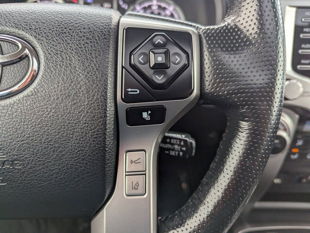Used 2023 Toyota 4Runner Limited image 28