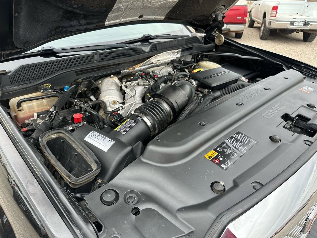 Used 2017 GMC Sierra 3500 Denali w/ Duramax Plus Package image 46