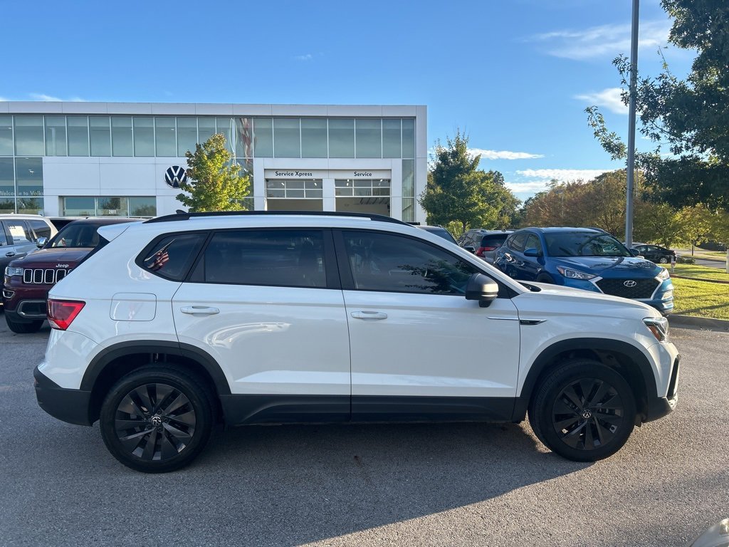 Used 2024 Volkswagen Taos S image 8