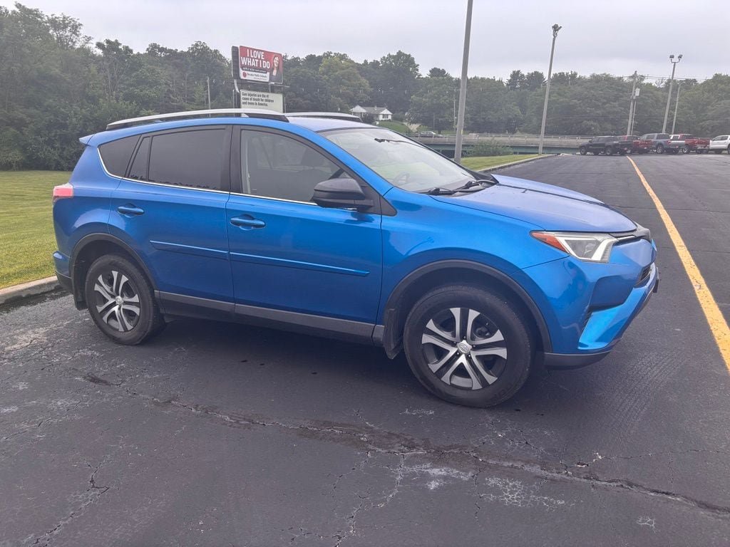 Used 2017 Toyota RAV4 LE w/ All Weather Liner Package AWD/4WD image 3