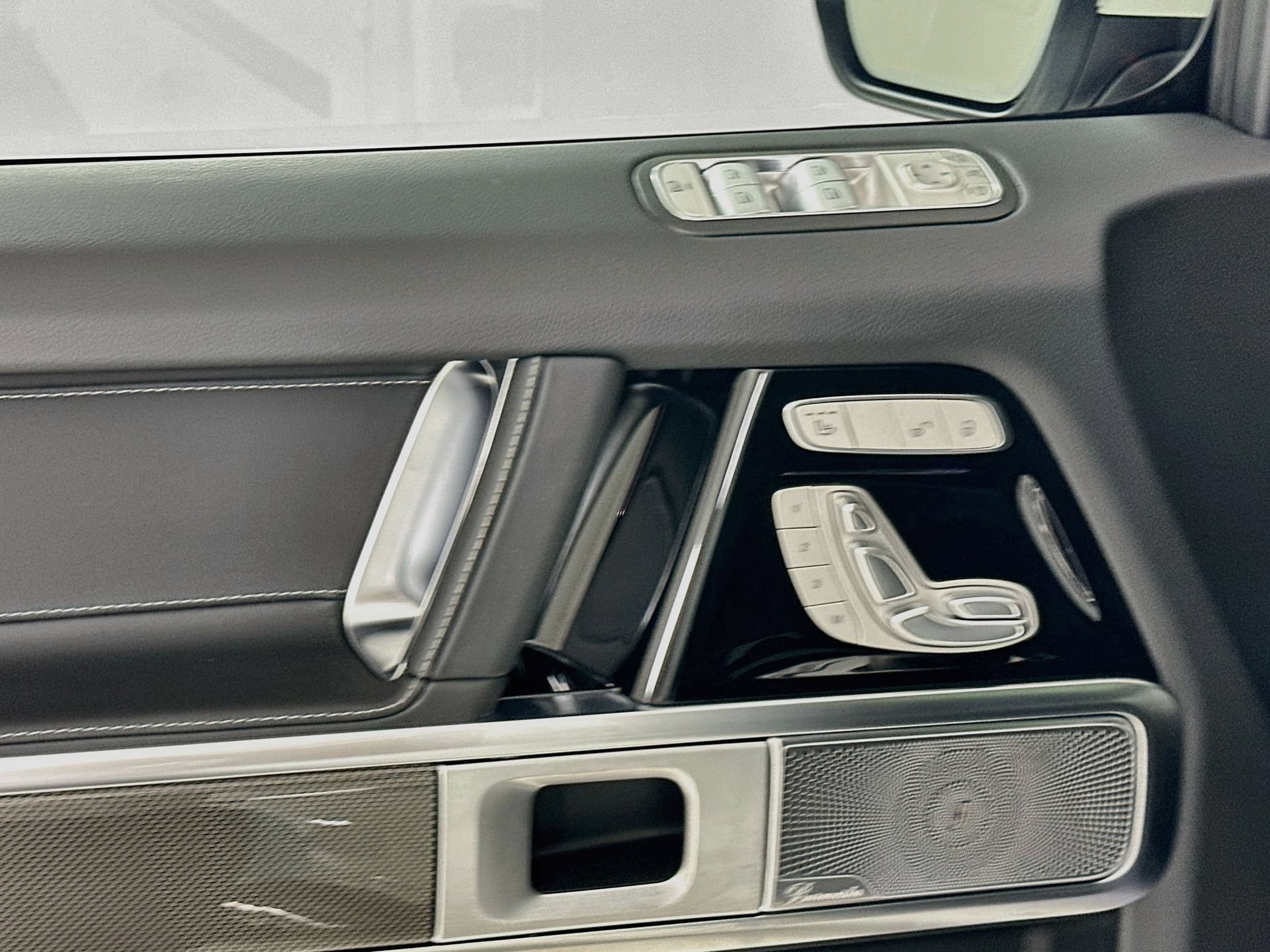 New 2027 Mercedes-Benz G 580 e image 19