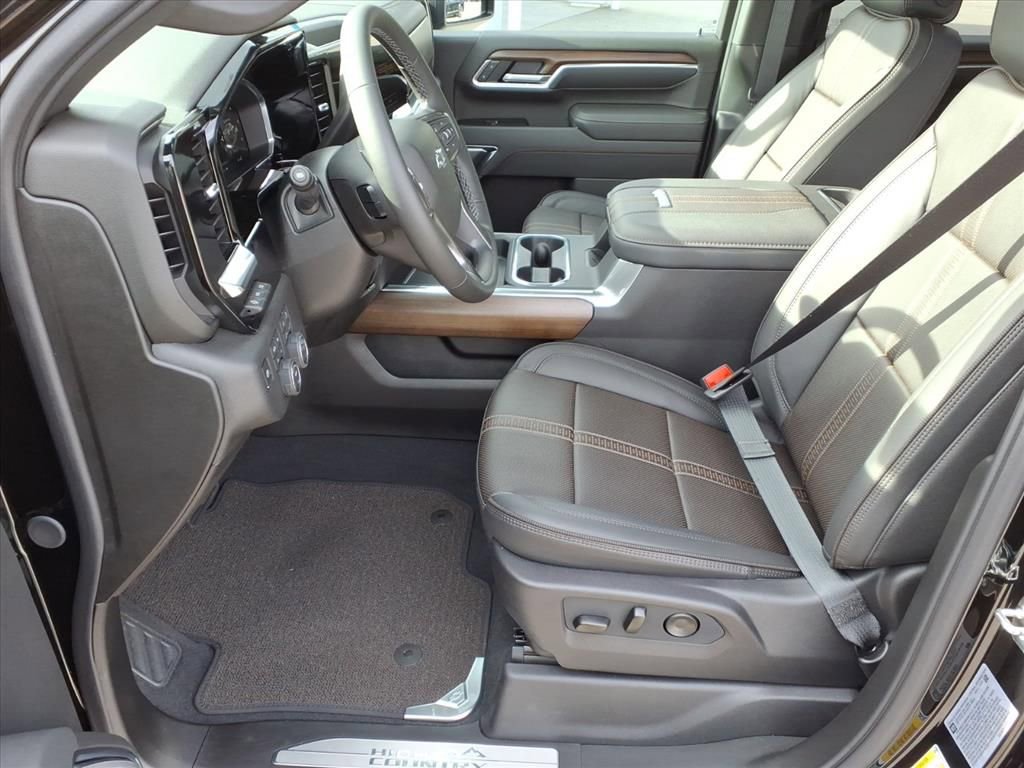 New 2026 Chevrolet Silverado 2500 High Country w/ High Country Premium Package image 8