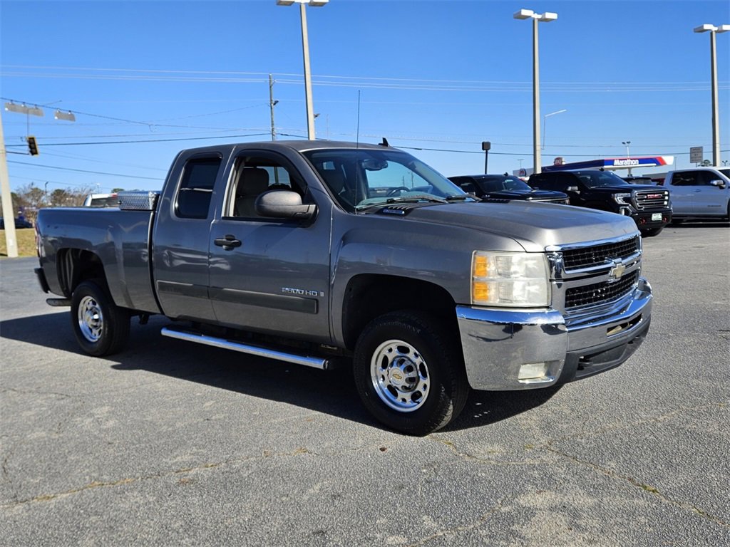 Used 2008 Chevrolet Silverado 2500 LT w/ 2LT Convenience Package image 14