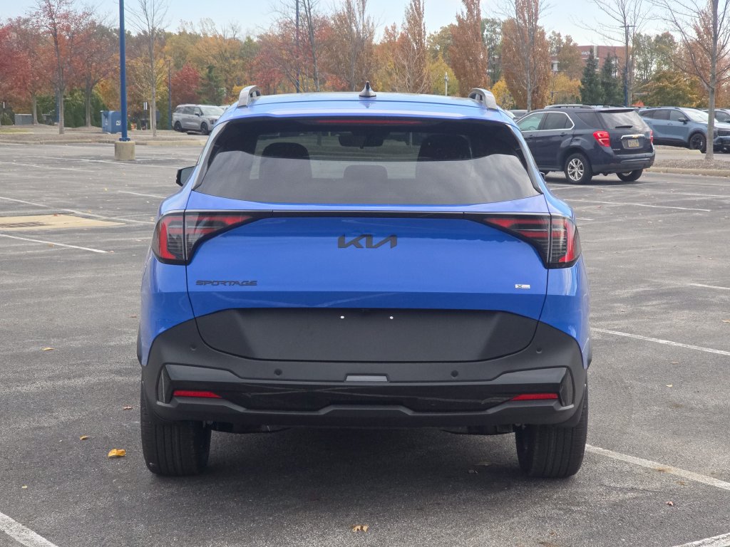 New 2026 Kia Sportage X-Line w/ X-Line Technology Package AWD/4WD image 17