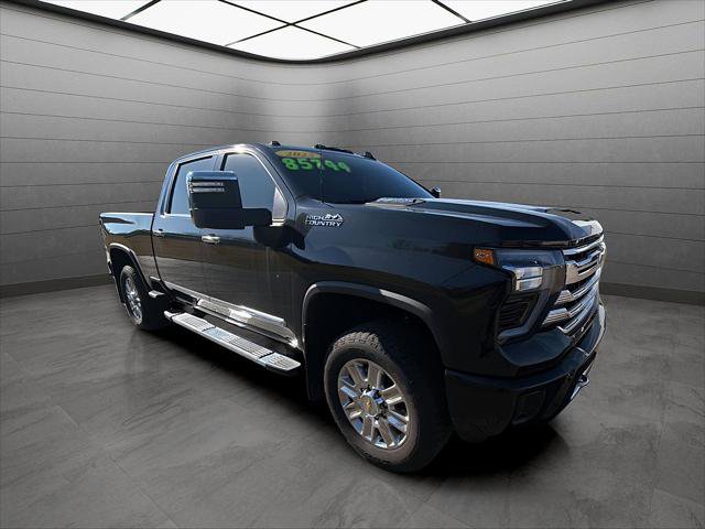 Used 2025 Chevrolet Silverado 2500 High Country w/ High Country Premium Package AWD/4WD image 28