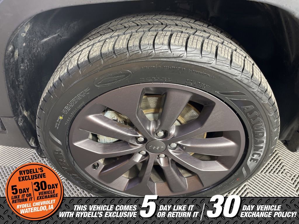 Used 2021 Jeep Cherokee Latitude Lux 80th Anniv w/ Quick Order Package 26U 80TH AWD/4WD image 12
