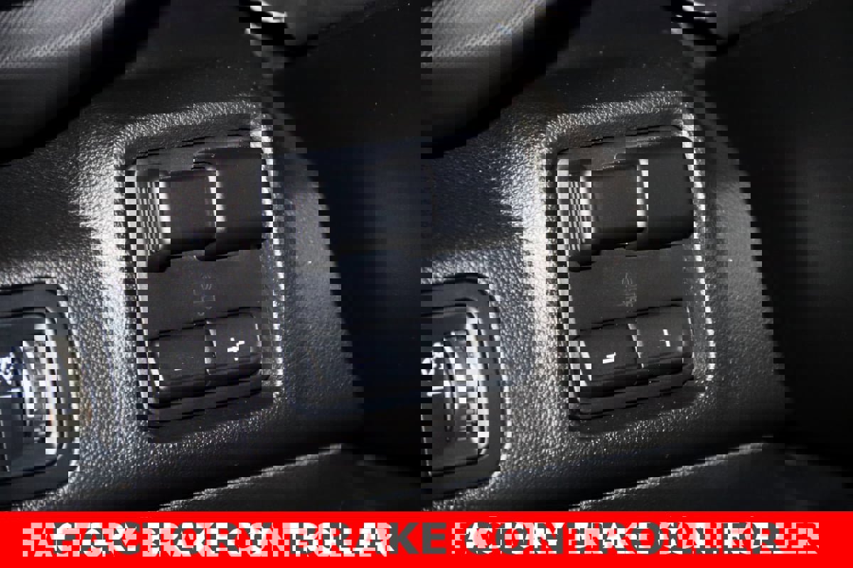 Used 2024 Chevrolet Silverado EV RST image 30