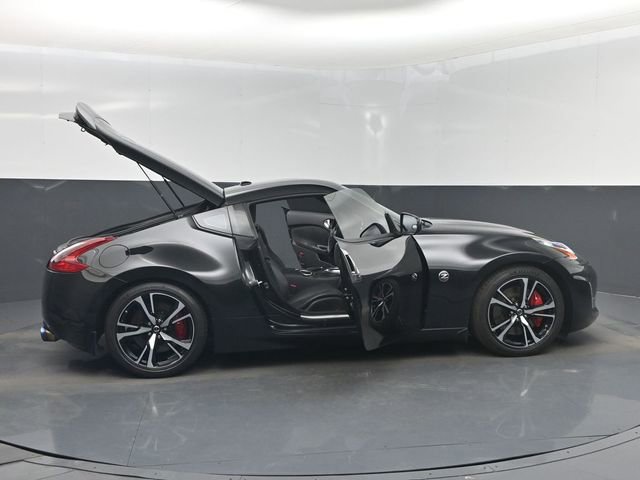 Used 2020 Nissan 370Z Touring Sport image 43