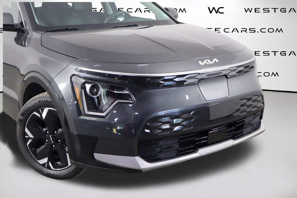Used 2023 Kia Niro Wind FWD image 50