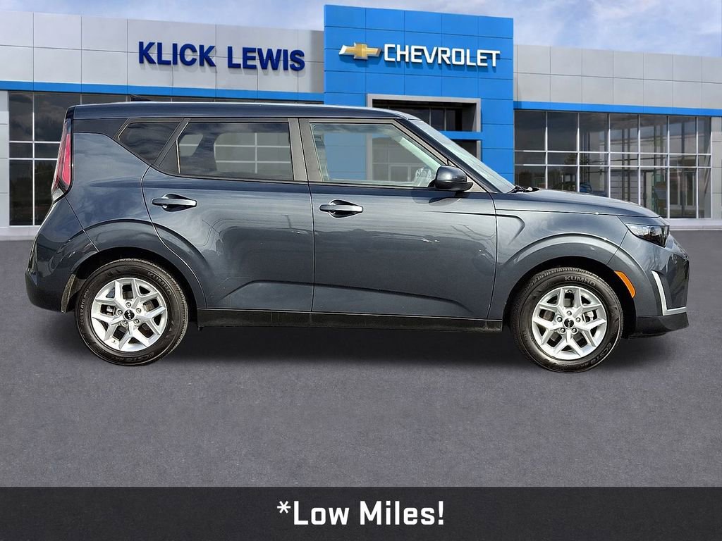 Used 2024 Kia Soul LX w/ Option Group 015 image 8