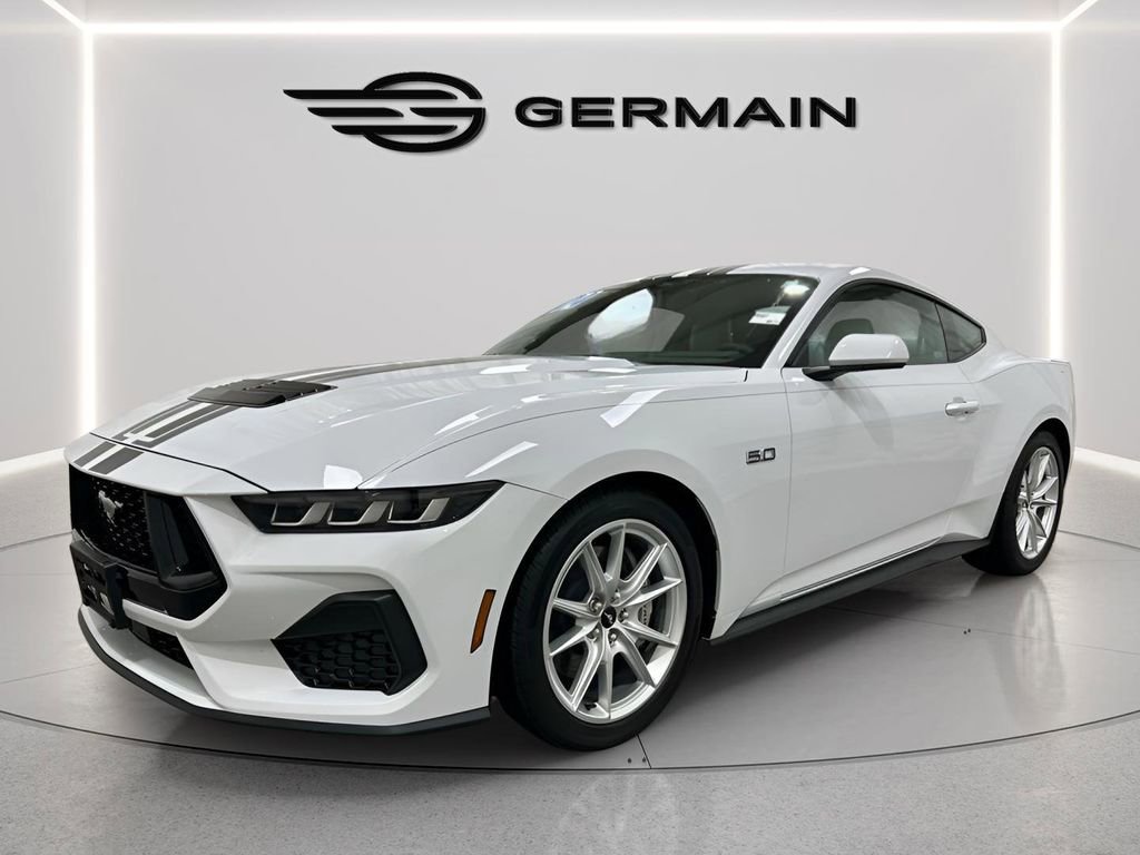 Used 2024 Ford Mustang GT Premium RWD image 3