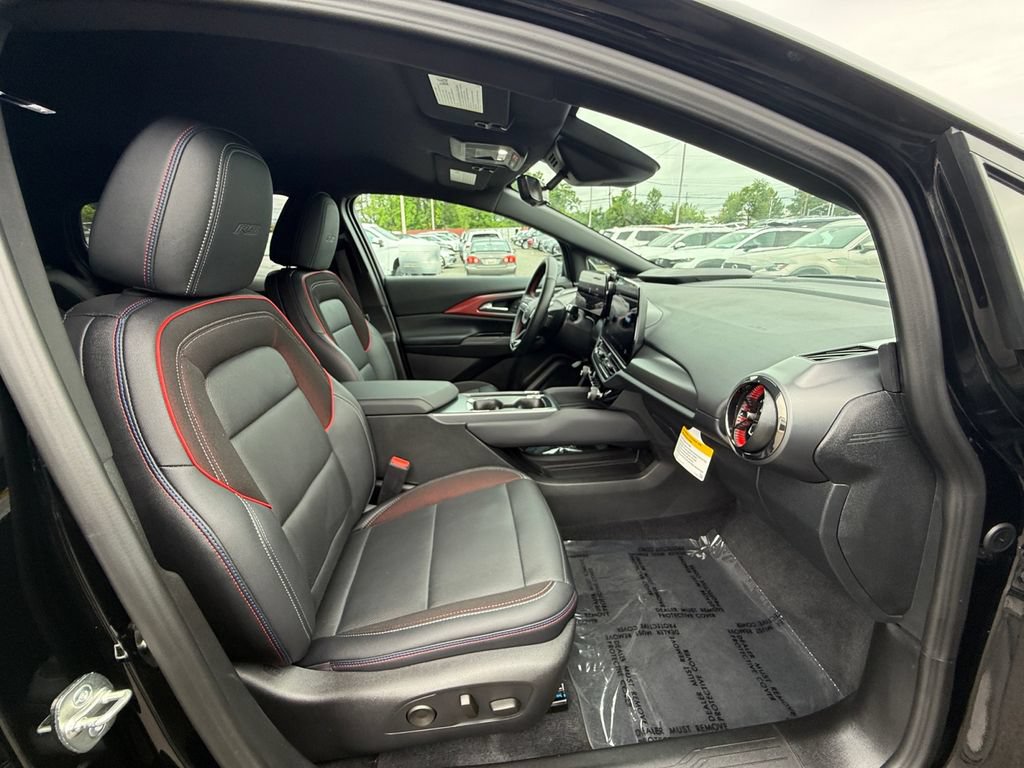 New 2026 Chevrolet Equinox EV RS w/ Convenience Package II FWD image 28