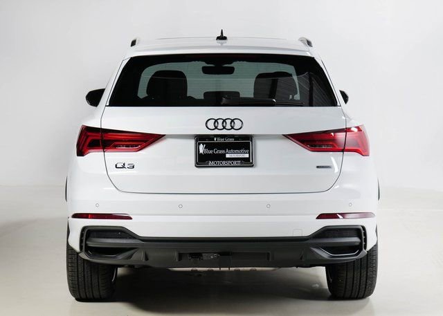 Used 2025 Audi Q3 2.0T Premium Plus w/ Premium Plus Package AWD/4WD image 7
