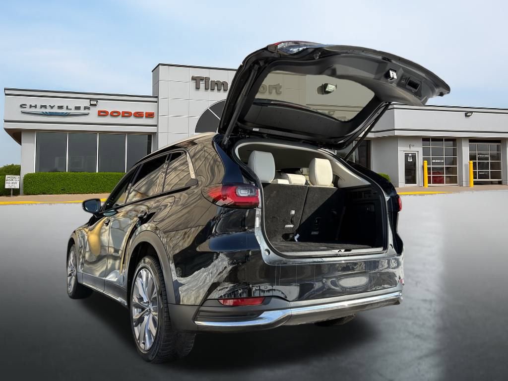 Used 2024 MAZDA CX-90 3.3 Turbo w/ Premium Package image 14