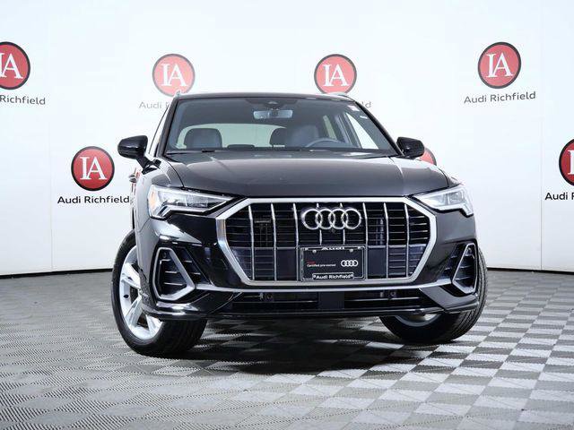 Used 2024 Audi Q3 2.0T Premium Plus image 3