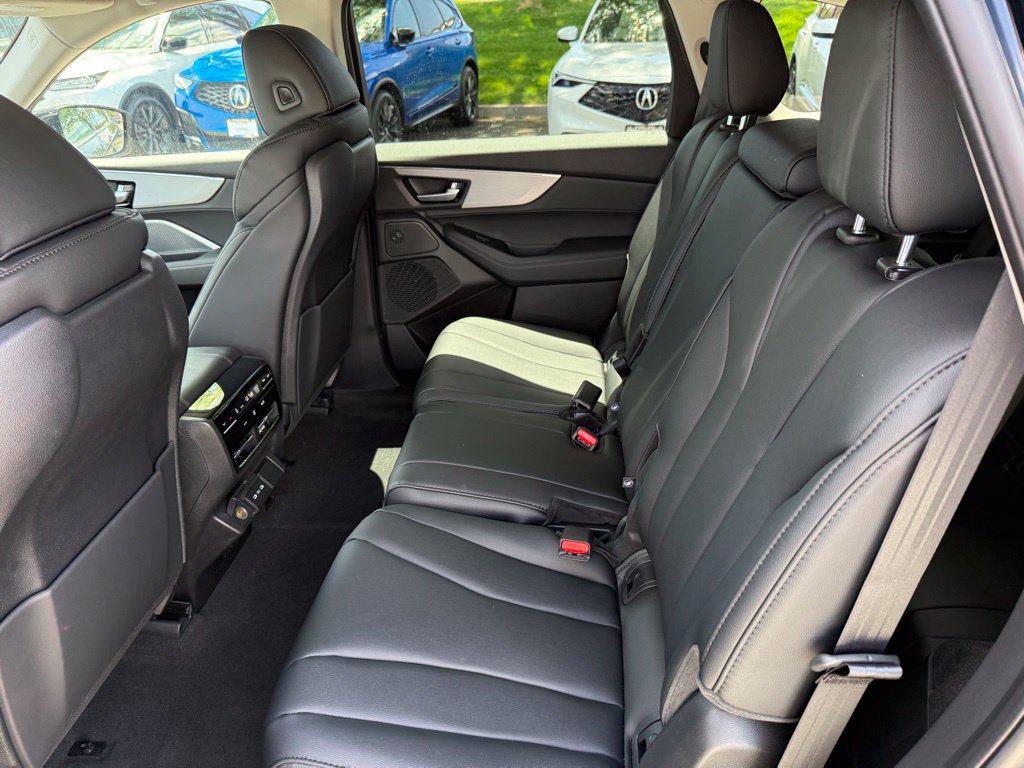 Certified 2026 Acura MDX SH-AWD image 16