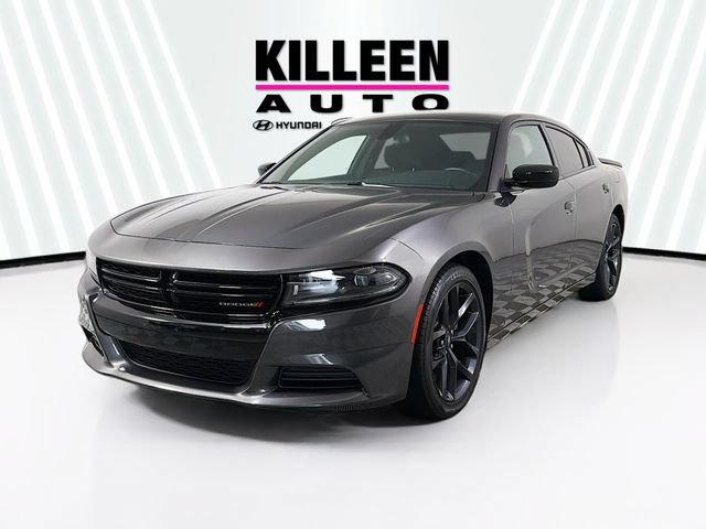 Used 2023 Dodge Charger SXT w/ Blacktop Package RWD image 3
