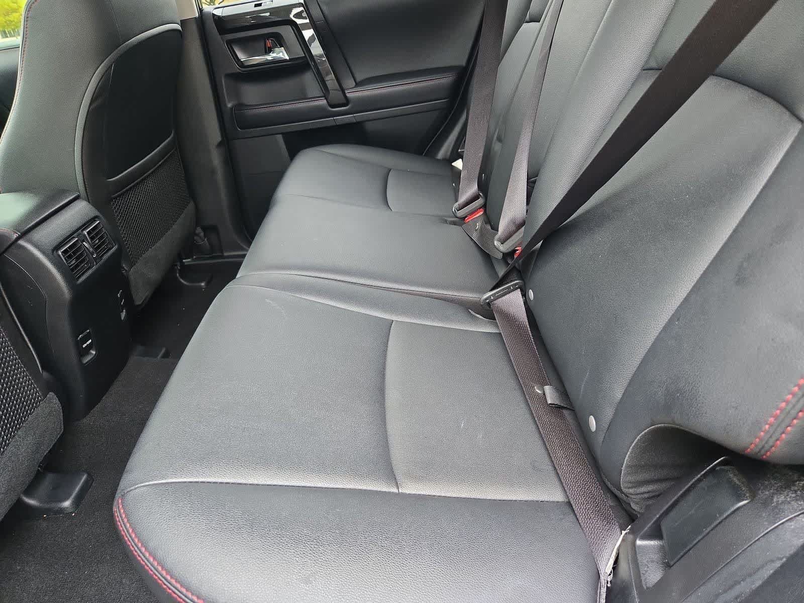 Used 2018 Toyota 4Runner TRD Off-Road Premium AWD/4WD image 19