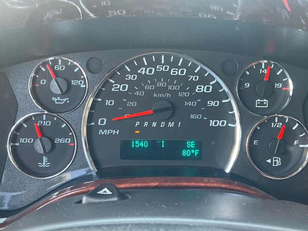 Used 2022 Chevrolet Express 2500 w/ Enhanced Convenience Package image 36