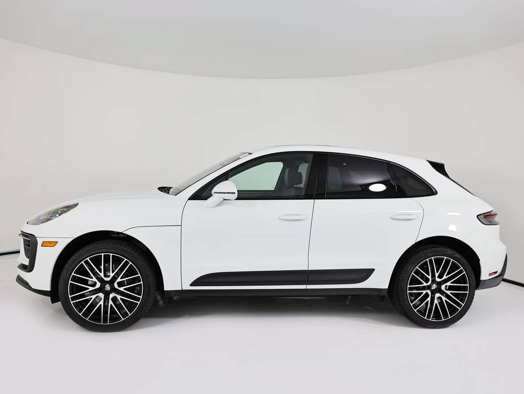 New 2026 Porsche Macan AWD/4WD image 2
