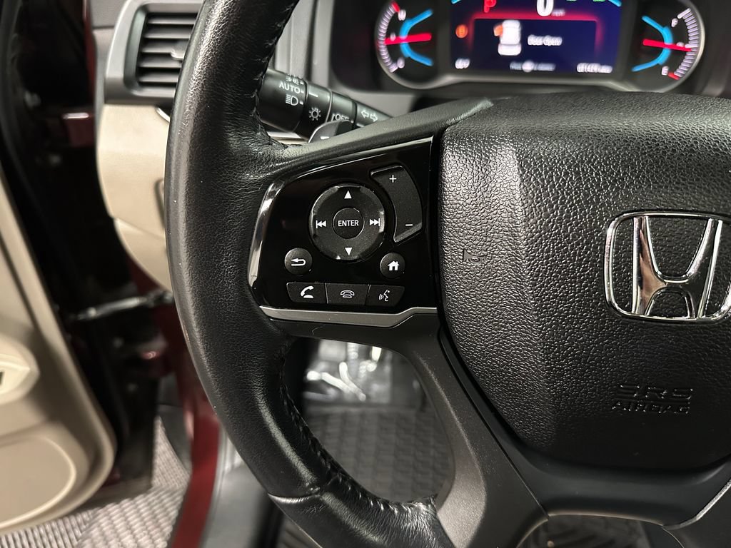 Used 2020 Honda Pilot Touring image 15