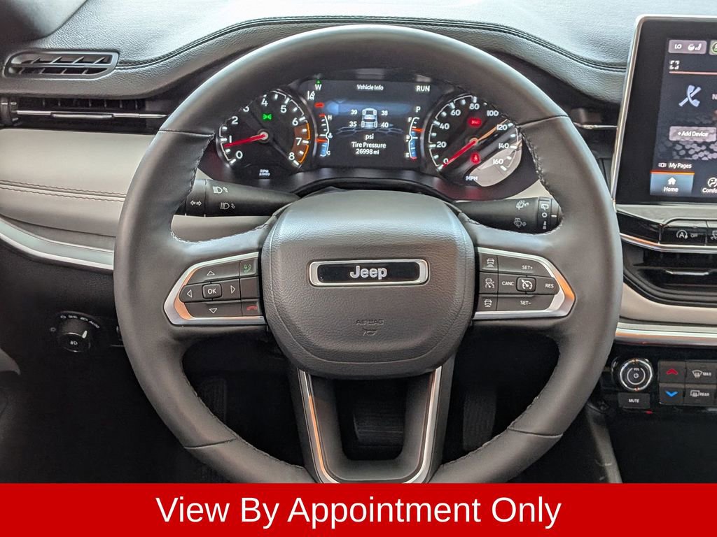 Used 2025 Jeep Compass Limited AWD/4WD image 21