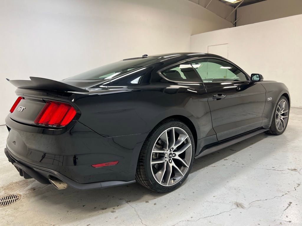 Used 2016 Ford Mustang GT Premium image 8