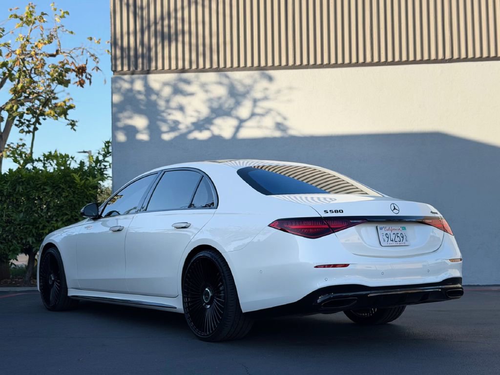 Used 2023 Mercedes-Benz S 580 4MATIC Sedan image 10