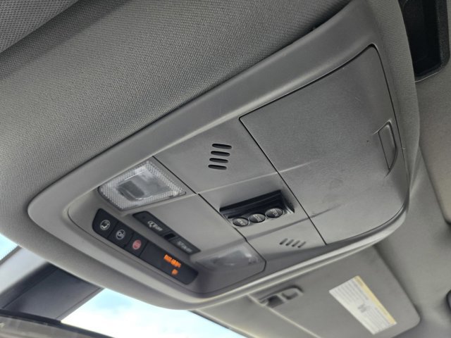Used 2017 GMC Acadia SLE FWD image 15
