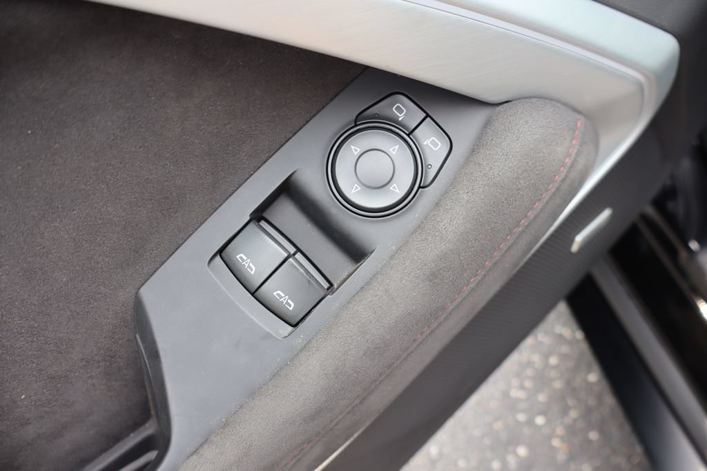 Used 2022 Chevrolet Camaro ZL1 RWD image 23