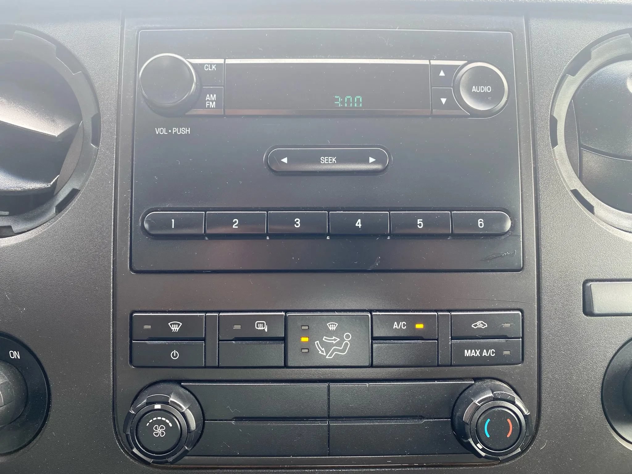 Used 2012 Ford F350 XL w/ PWR Equipment Group AWD/4WD image 14