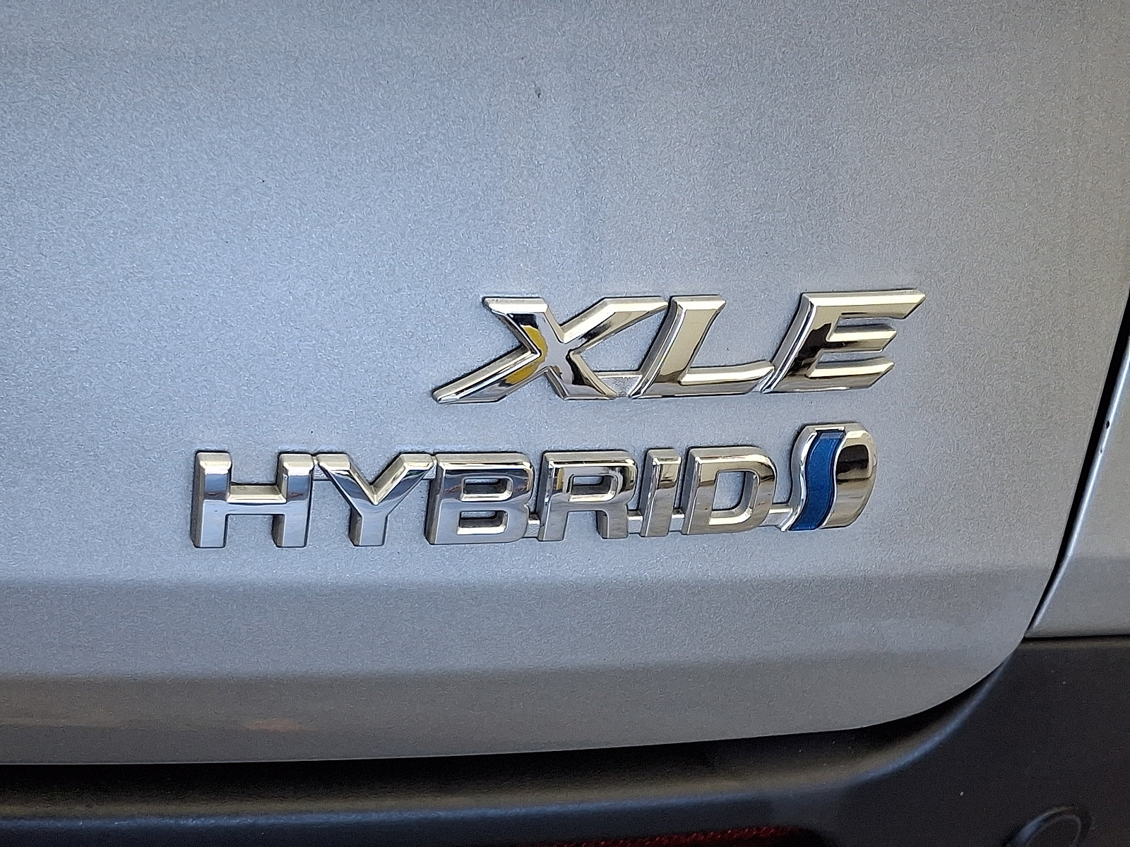 Certified 2024 Toyota Sienna XLE AWD/4WD image 19