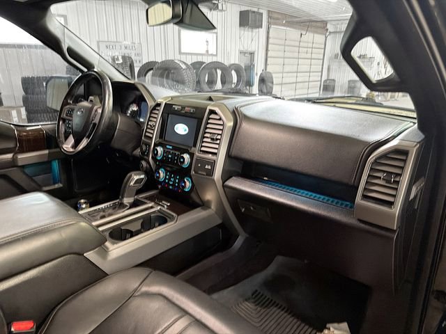 Used 2017 Ford F150 Platinum w/ Technology Package image 12