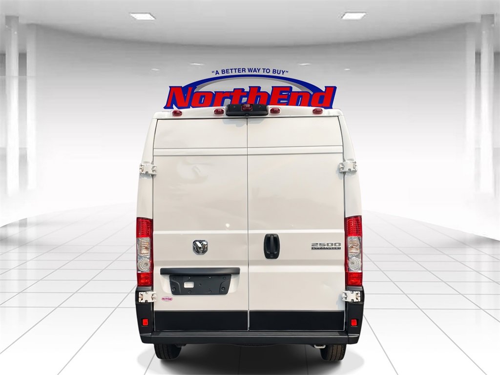 Used 2023 RAM ProMaster 2500 image 6