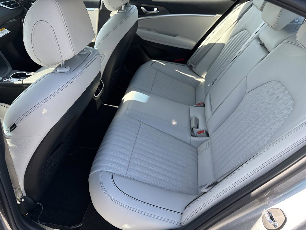 New 2026 Genesis G70 3.3T Sport Prestige RWD image 21