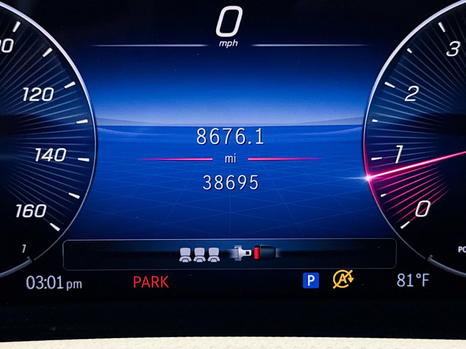 Used 2024 Mercedes-Benz CLA 250 4MATIC image 35