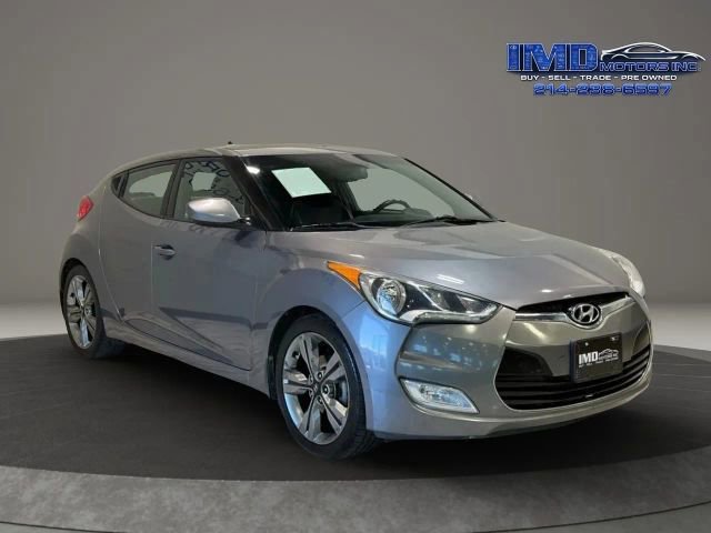 Used 2016 Hyundai Veloster w/ Option Group 02 FWD image 4