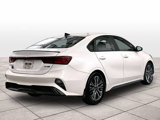 Used 2022 Kia Forte GT-Line w/ GT-Line Premium Package FWD image 11