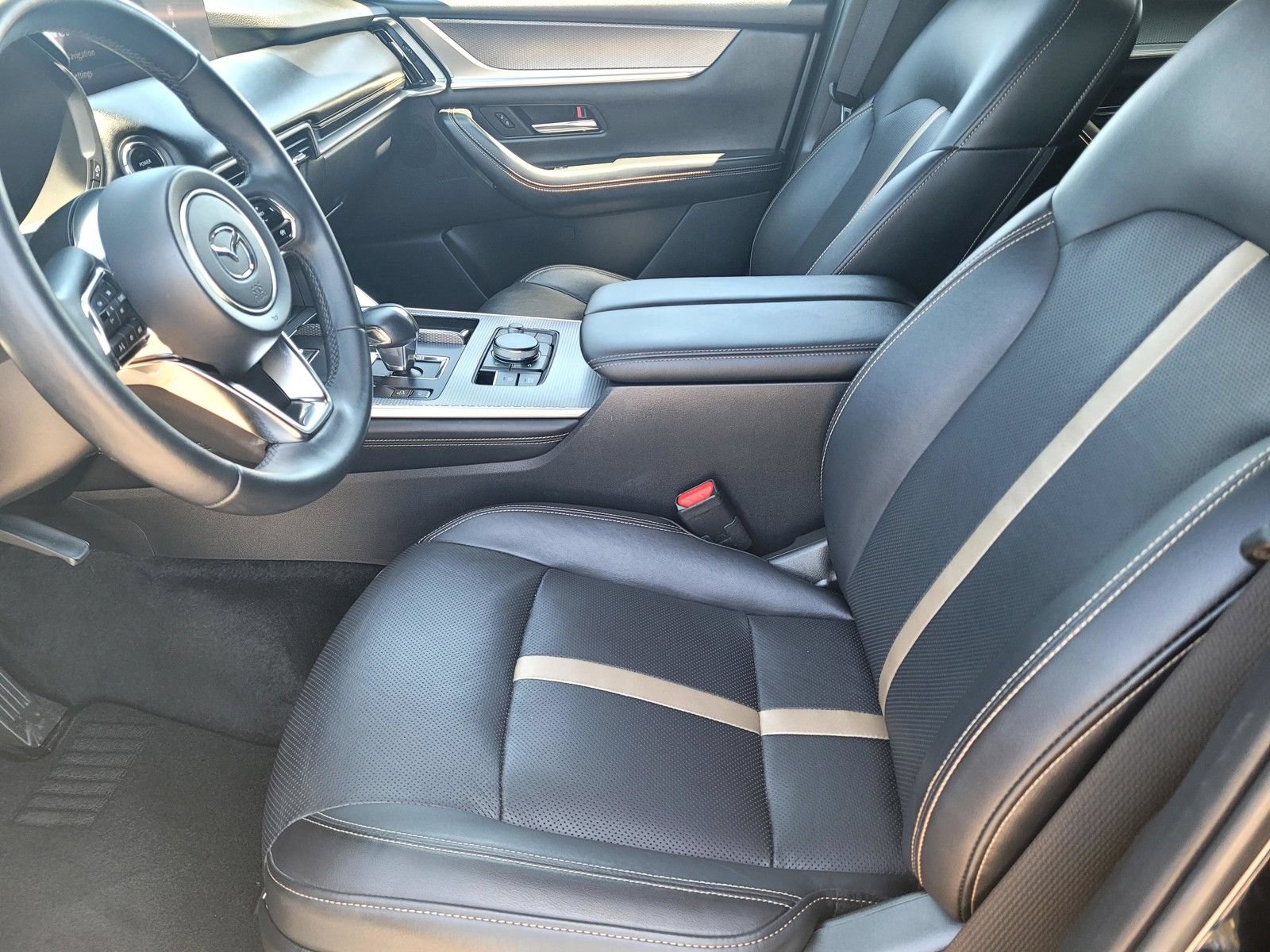 Certified 2024 MAZDA CX-90 Plug-In Hybrid w/ Premium Plus AWD/4WD image 23
