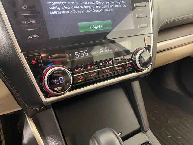 Used 2018 Subaru Outback 2.5i Limited AWD/4WD image 8
