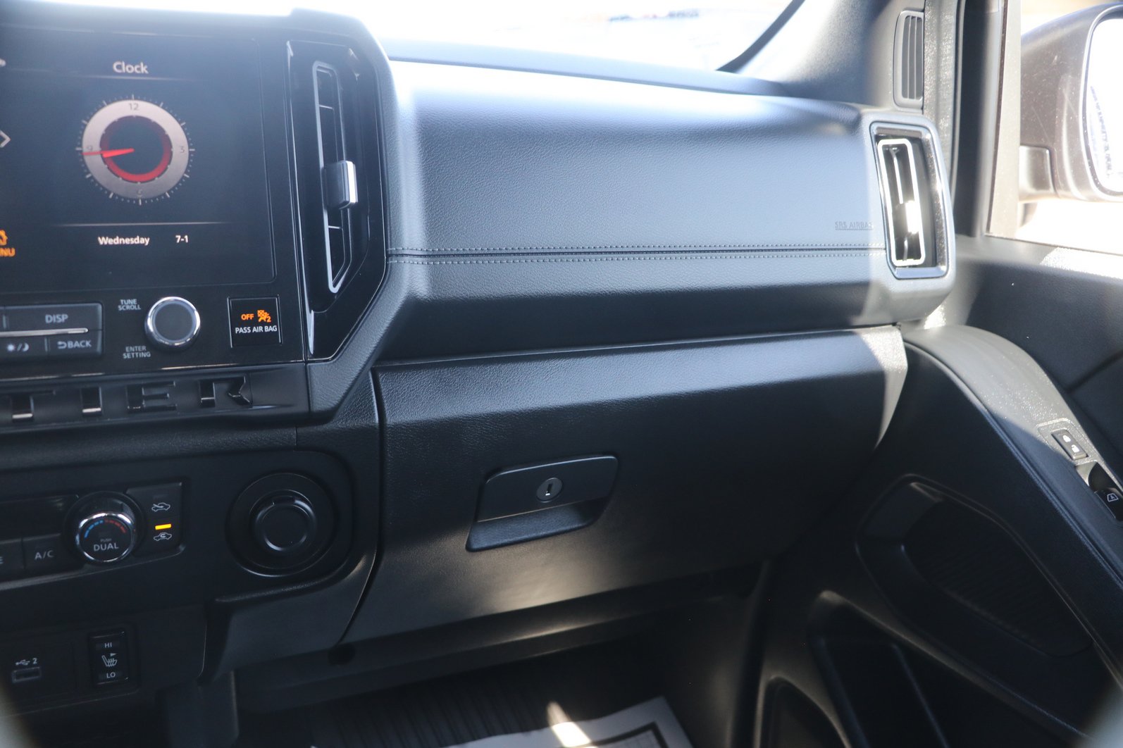 Used 2026 Nissan Frontier SV w/ SV Convenience Package AWD/4WD image 27