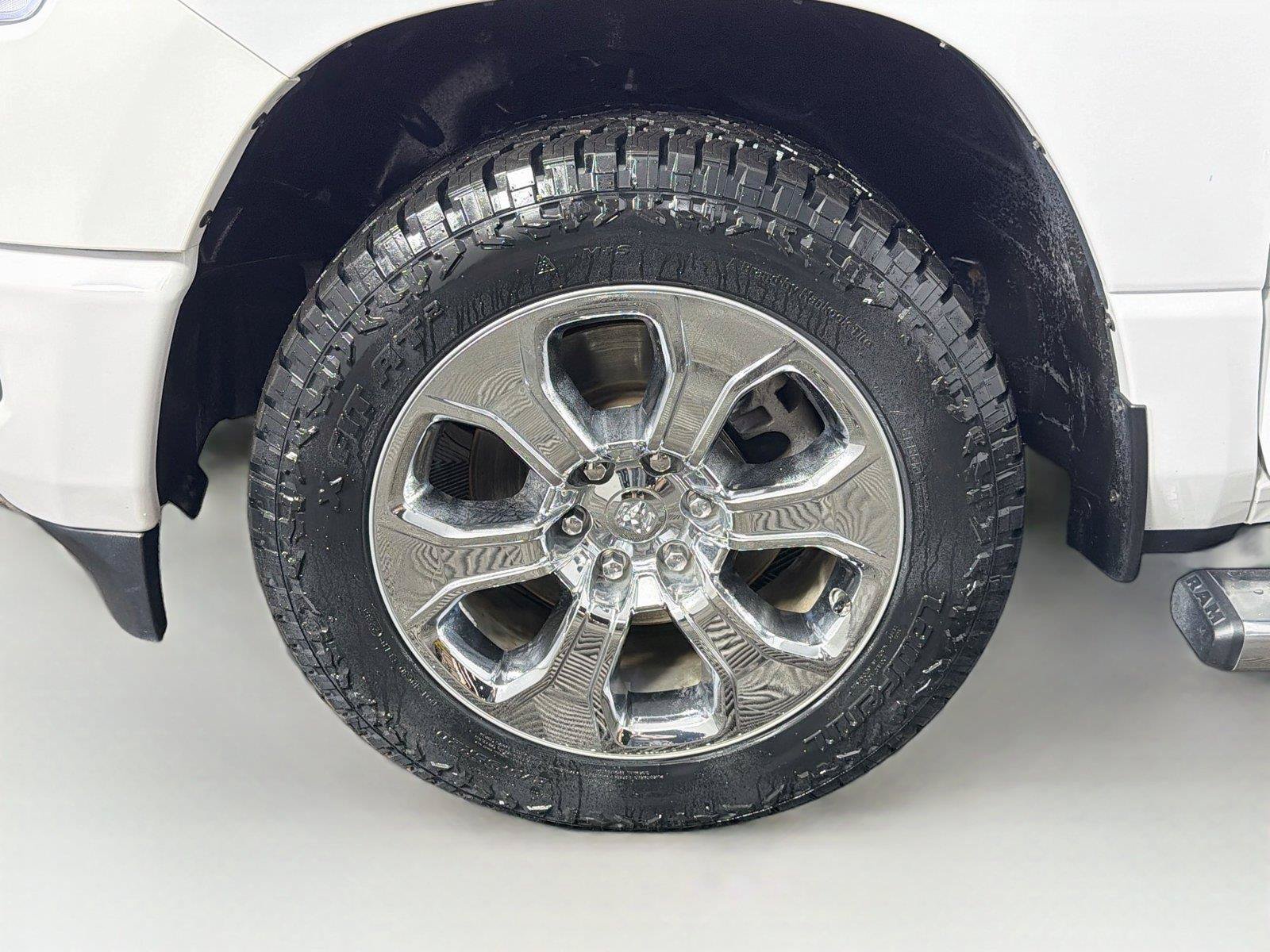 Used 2023 RAM 1500 Big Horn AWD/4WD image 34